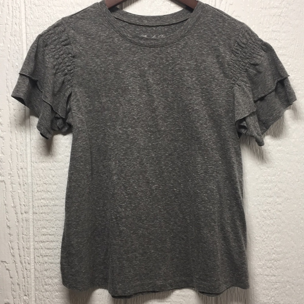 Tee